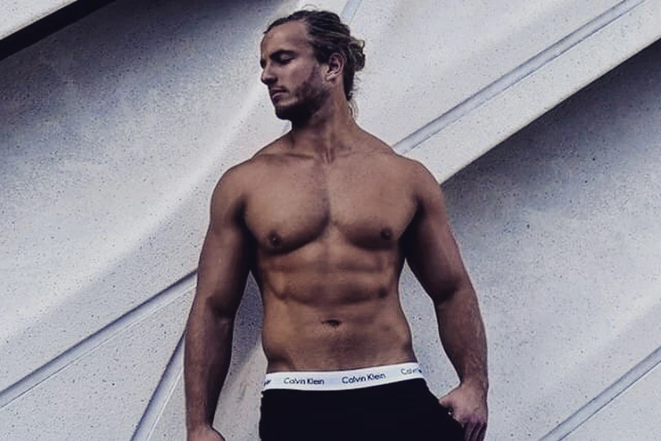 Calvin Klein waistband / architectural physique